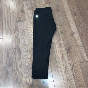 Fabletics Capri workout legging